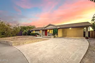 11208 N 38th Pl, Phoenix, AZ 85028 - Photo 3