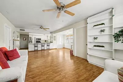 11208 N 38th Place, Phoenix, AZ 85028 - Photo 15