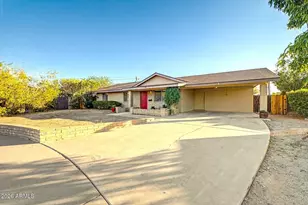 11208 N 38th Pl, Phoenix, AZ 85028 - Photo 7