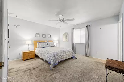 11208 N 38th Place, Phoenix, AZ 85028 - Photo 17
