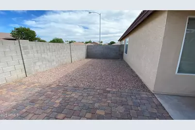 8022 W Salter Drive, Peoria, AZ 85382 - Photo 27