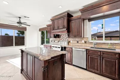 3448 E Lowell Avenue, Gilbert, AZ 85297 - Photo 15