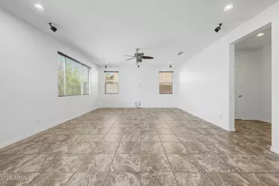 1471 E Flamingo Way, Gilbert, AZ 85297 - Photo 9