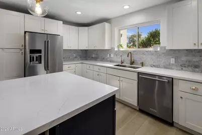 2020 E State Avenue, Phoenix, AZ 85020 - Photo 11