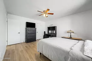 18240 N 32nd Ln, Phoenix, AZ 85053 - Photo 17