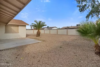 7747 W Flower Street, Phoenix, AZ 85033 - Photo 25