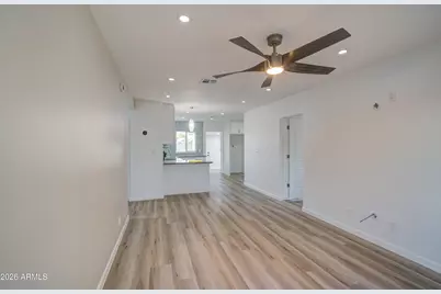 2030 W Monte Vista Road, Phoenix, AZ 85009 - Photo 7