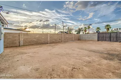 2030 W Monte Vista Road, Phoenix, AZ 85009 - Photo 37