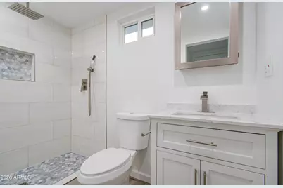 2030 W Monte Vista Road, Phoenix, AZ 85009 - Photo 21