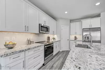 5511 W Molly Lane, Phoenix, AZ 85083 - Photo 7