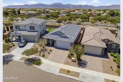 13500 N 174th Lane, Surprise, AZ 85388 - Photo 33