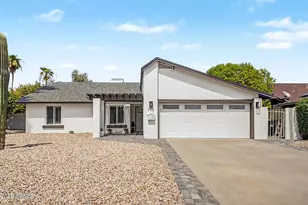 2602 E Larkspur Dr, Phoenix, AZ 85032 - Photo 1