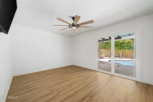 2602 E Larkspur Dr, Phoenix, AZ 85032 - Photo 23