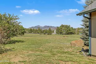 9907 Heritage Dr, Flagstaff, AZ 86004 - Photo 33