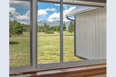 9907 Heritage Drive, Flagstaff, AZ 86004 - Photo 11