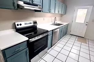 81 W 9th St, Ajo, AZ 85321 - Photo 11