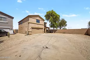 1988 E Silversmith Trail, San Tan Valley, AZ 85143 - Photo 7