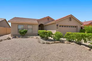 14653 W Piccadilly Rd, Goodyear, AZ 85395 - Photo 3
