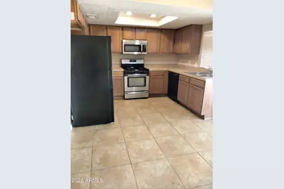 1727 W Michigan Avenue, Phoenix, AZ 85023 - Photo 11