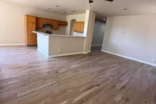 6223 W Wikieup Ln, Glendale, AZ 85308 - Photo 13