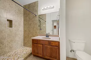 5450 E Deer Valley Dr, Phoenix, AZ 85054 - Photo 15