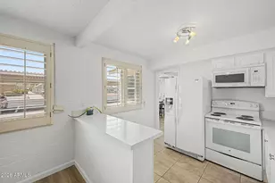 8221 E Garfield St, Scottsdale, AZ 85257 - Photo 13