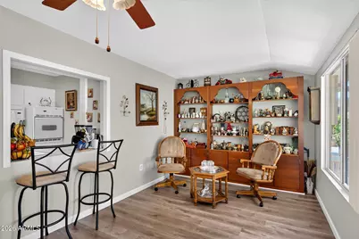 10135 W Forrester Drive, Sun City, AZ 85351 - Photo 11