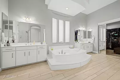 8506 S 29th Way, Phoenix, AZ 85042 - Photo 25