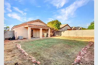 12401 W Dreyfus Drive, El Mirage, AZ 85335 - Photo 17