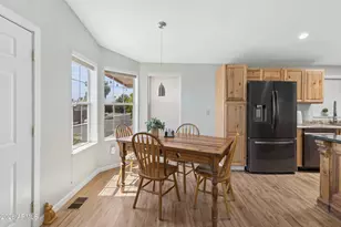 8865 E Baseline Rd, Mesa, AZ 85209 - Photo 11