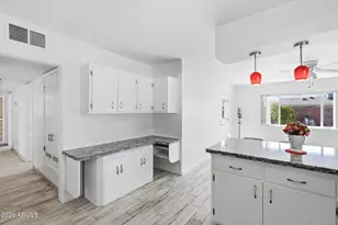 6731 E Coronado Rd, Scottsdale, AZ 85257 - Photo 17