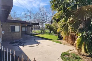 802 N Alzora Way, Tolleson, AZ 85353 - Photo 15