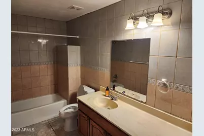 802 N Alzora Way, Tolleson, AZ 85353 - Photo 9