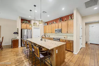 16408 W Piccadilly Road, Goodyear, AZ 85395 - Photo 5