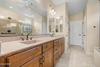 16408 W Piccadilly Road, Goodyear, AZ 85395 - Photo 7
