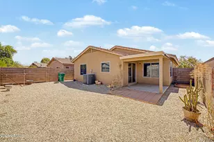 43568 W Bedford Dr, Maricopa, AZ 85138 - Photo 37
