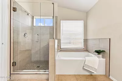 12721 W Palm Lane, Avondale, AZ 85392 - Photo 9