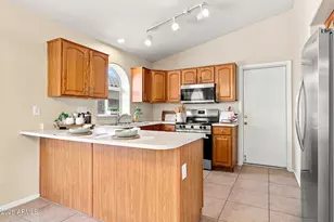 12721 W Palm Ln, Avondale, AZ 85392 - Photo 3