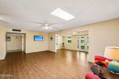10515 W Roundelay Circle, Sun City, AZ 85351 - Photo 5