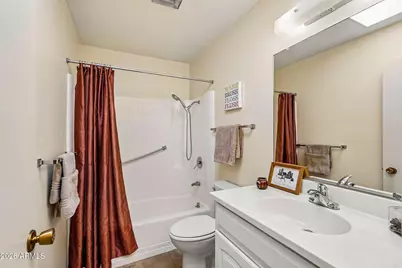10515 W Roundelay Circle, Sun City, AZ 85351 - Photo 17