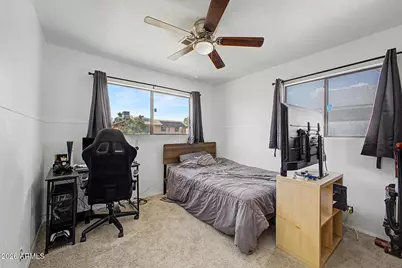 3926 W Mariposa Grande Lane, Glendale, AZ 85310 - Photo 29