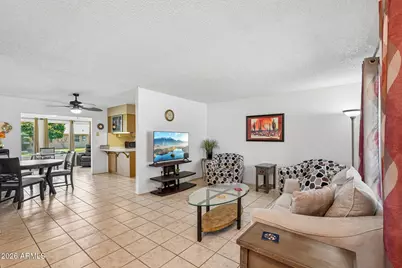 10343 W Prairie Hills Circle, Sun City, AZ 85351 - Photo 5