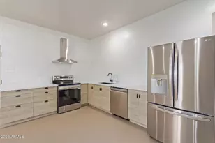 2002 W Mulberry Dr, Phoenix, AZ 85015 - Photo 1