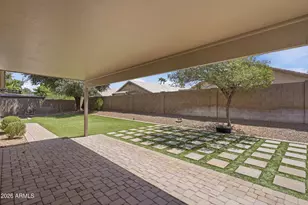 8744 W Lone Cactus Dr, Peoria, AZ 85382 - Photo 23