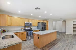 8744 W Lone Cactus Dr, Peoria, AZ 85382 - Photo 5