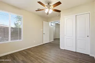 8744 W Lone Cactus Dr, Peoria, AZ 85382 - Photo 15