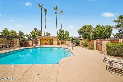 1333 E Morten Avenue #128, Phoenix, AZ 85020 - Photo 41