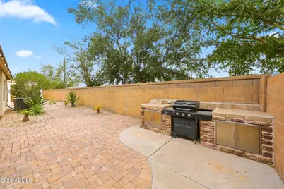 13625 N 175th Drive, Surprise, AZ 85388 - Photo 41