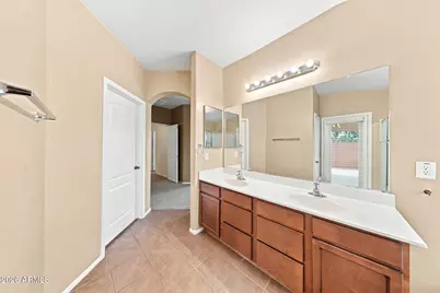 13625 N 175th Drive, Surprise, AZ 85388 - Photo 25