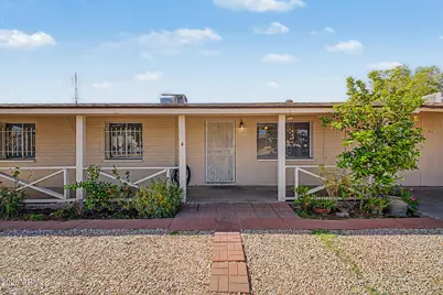 8201 W Sells Drive, Phoenix, AZ 85033 - Photo 3
